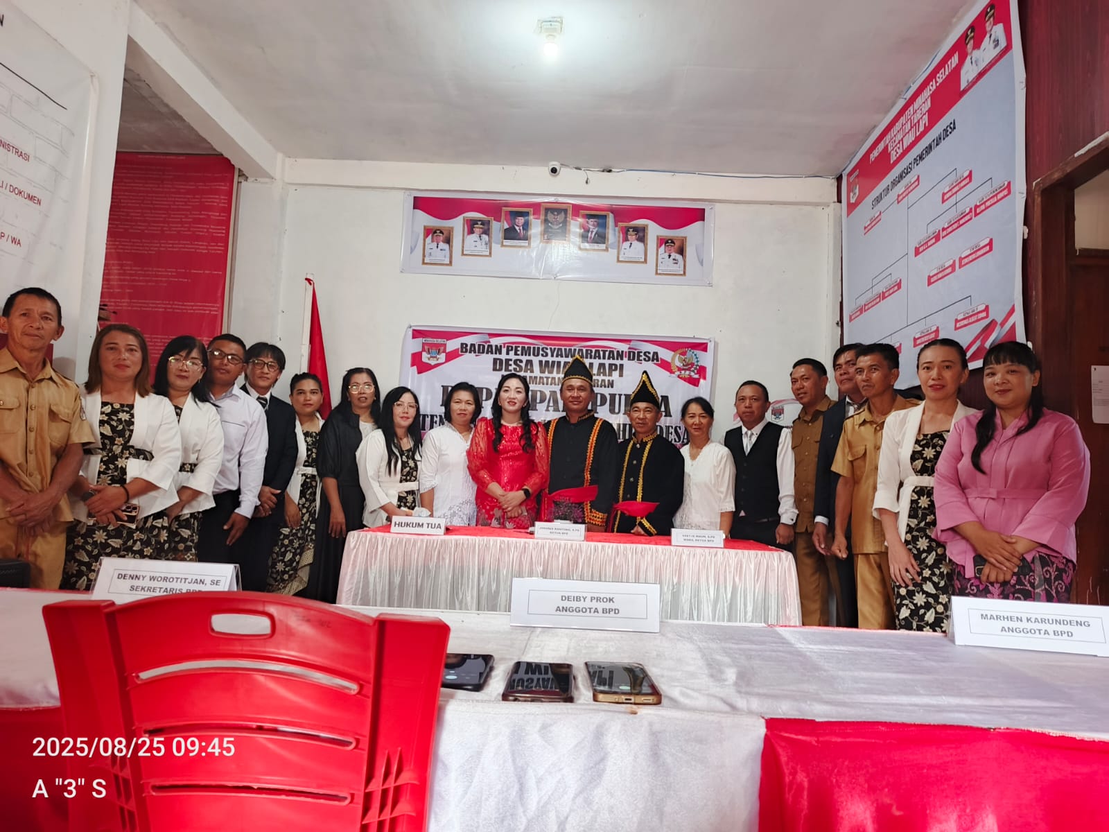 Rapat Paripurna Dalam Rangka HUT Desa